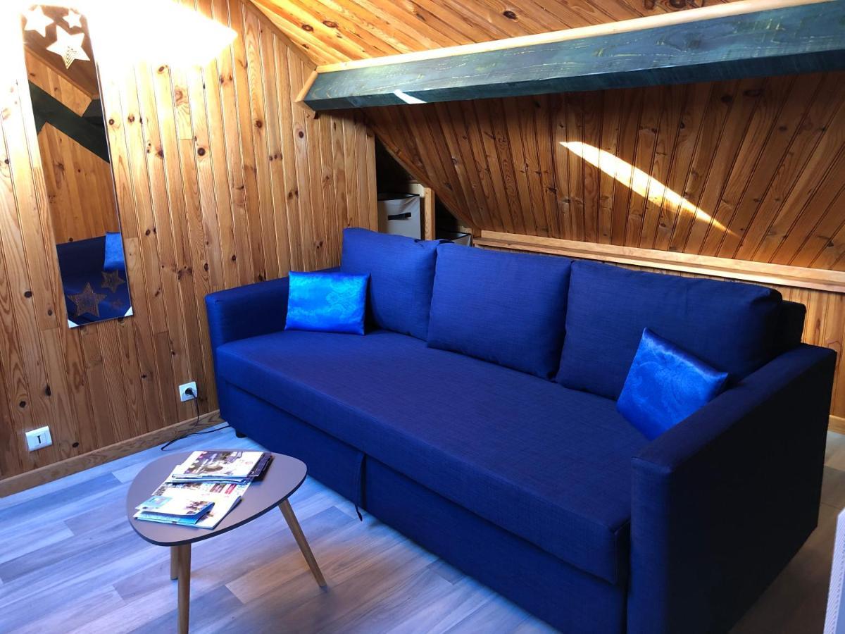 Appartement F1 Mansarde A 100M De La Plage, Proche De Arromanches Et Des Plages Du Debarquement Saint-Côme-de-Fresné Buitenkant foto
